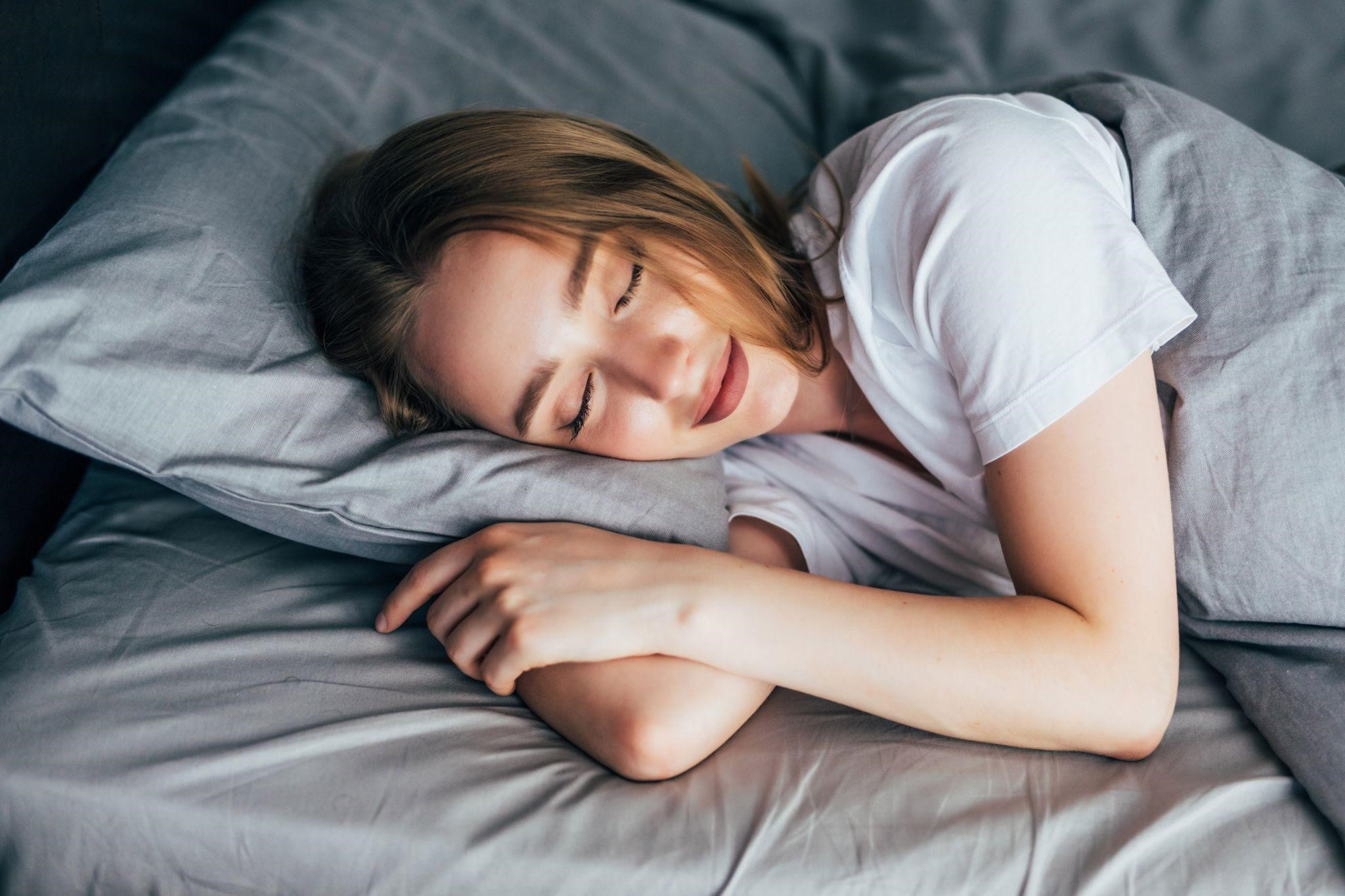 ways to balance hormones naturally